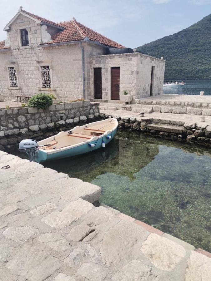 Old House Perast Lägenhet Exteriör bild