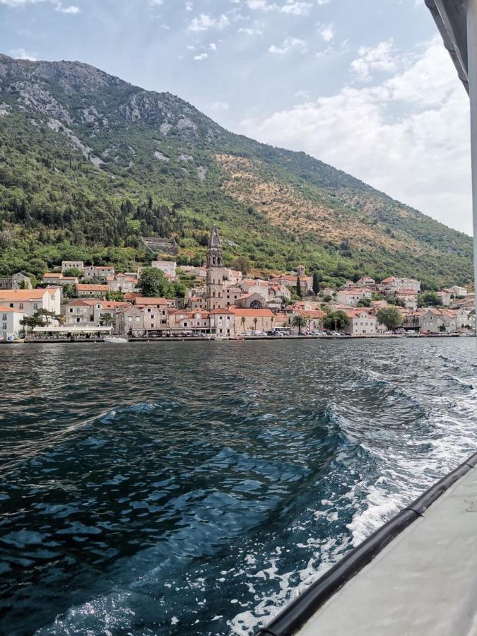 Old House Perast Lägenhet Exteriör bild